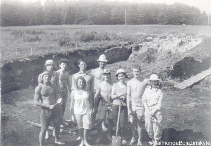 Chapter 10: Archeological dig site in Kernave 1989