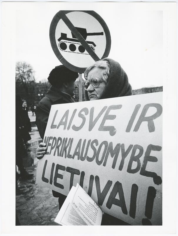 Gorbačiovo sutikimas. Zenonas Nekrosius. LIMIS. CC BY-NC-ND. https://www.limis.lt/valuables/e/365036708/433700819?searchId=16799999